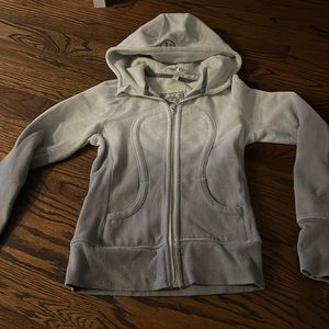 Lululemon scuba hoodie size 4